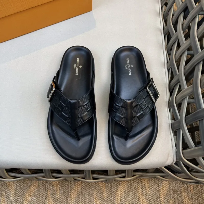 Louis Vuitton papucs